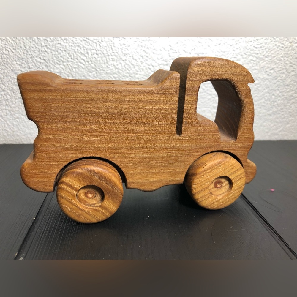 Handmade vintage wooden truck, 5" W x 3.5" H